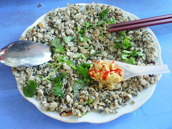 dac san chat chat an kem banh trang quang binh